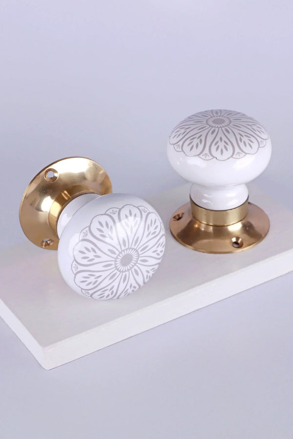Success Porcelain Mortice Door Knobs with Brass Base