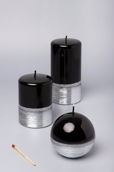 Spiegelnde Säulen- und Kugelkerzen — Schwarzer Onyx & Silber