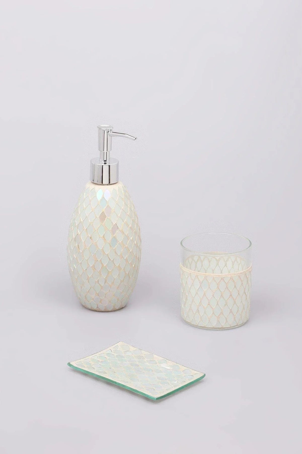 Verona Three-Piece Mermaid Glass Mosaic Bathroom Set — alternate view, G Decor