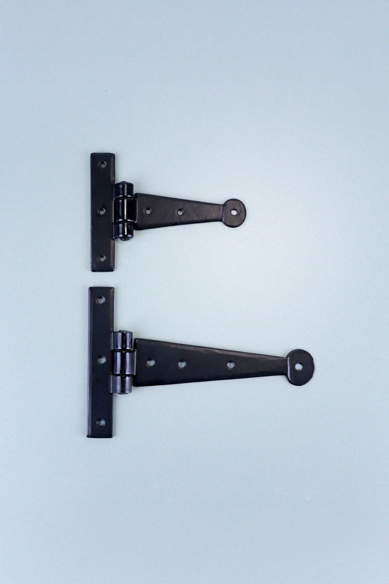 4″ or 6″ Pair of Hand-Forged Penny End T Hinges in Black Finish