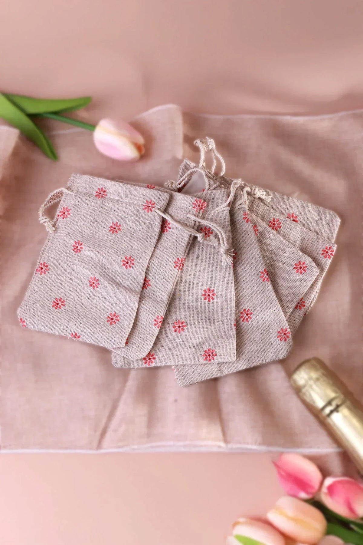 Set of 2 or 5 Blossom Reusable Linen Gift Bag Favour Pouches — alternate view, G Decor