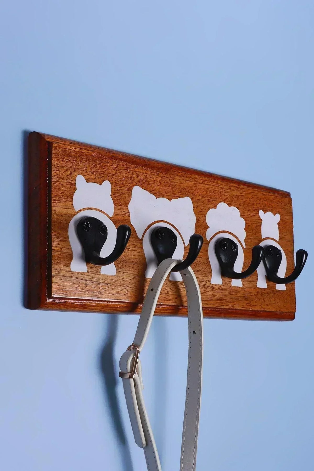 Cheeky Critters Animal Bottoms Wooden Wall Hook Rack — G Decor