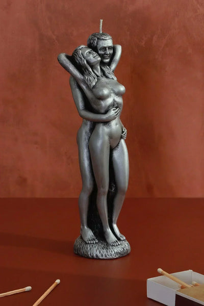 Infinita Unity Flow Hand-Finished Wax Sculpture Candle in Silver
