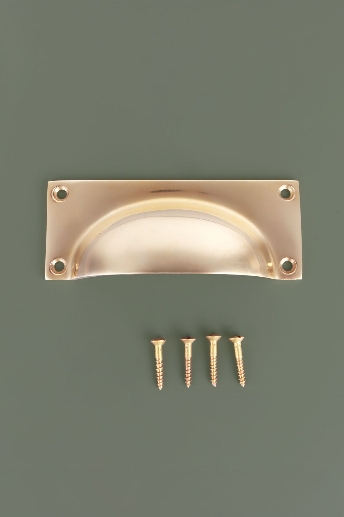 Bevelled plate cup pull in polished brass