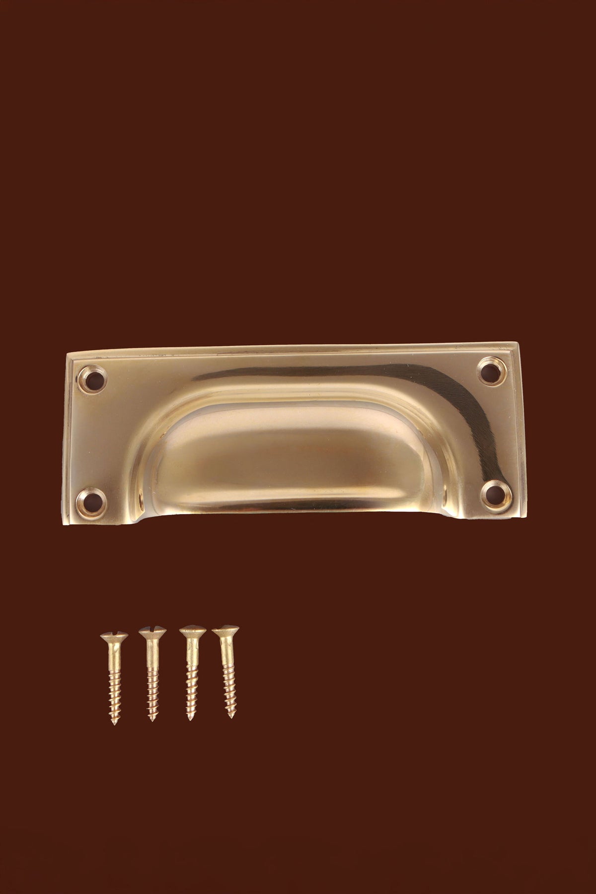 Square plate cup pull in polished brass