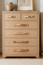 Pull handle in polished, aged and satin brass, second view