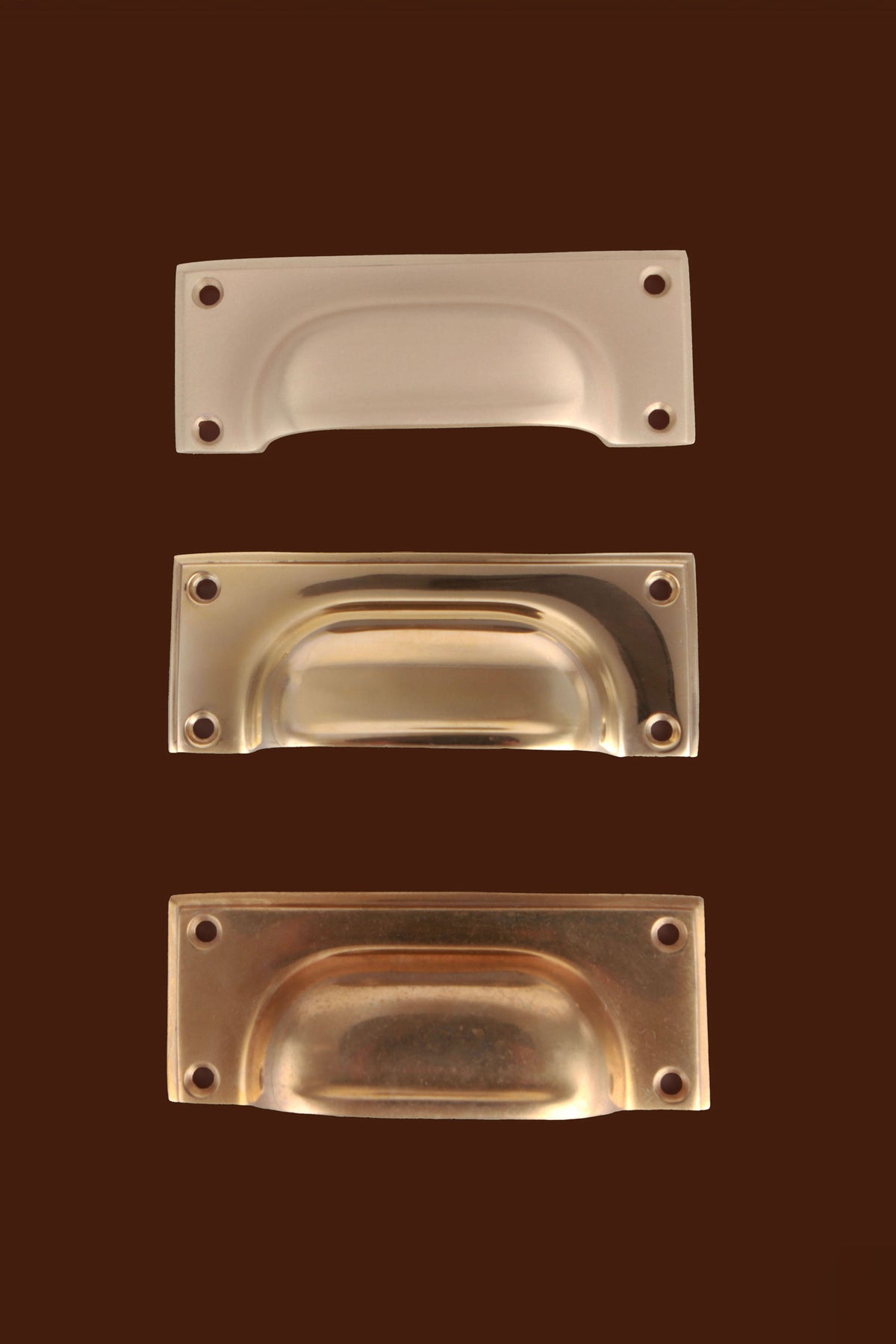 Square plate cup pull in polished, aged and satin brass, second view