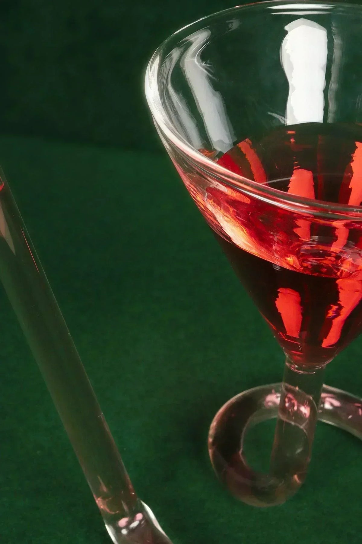 Innovative Sip Cocktail Glass with Built-In Straw — close-up view, G Decor