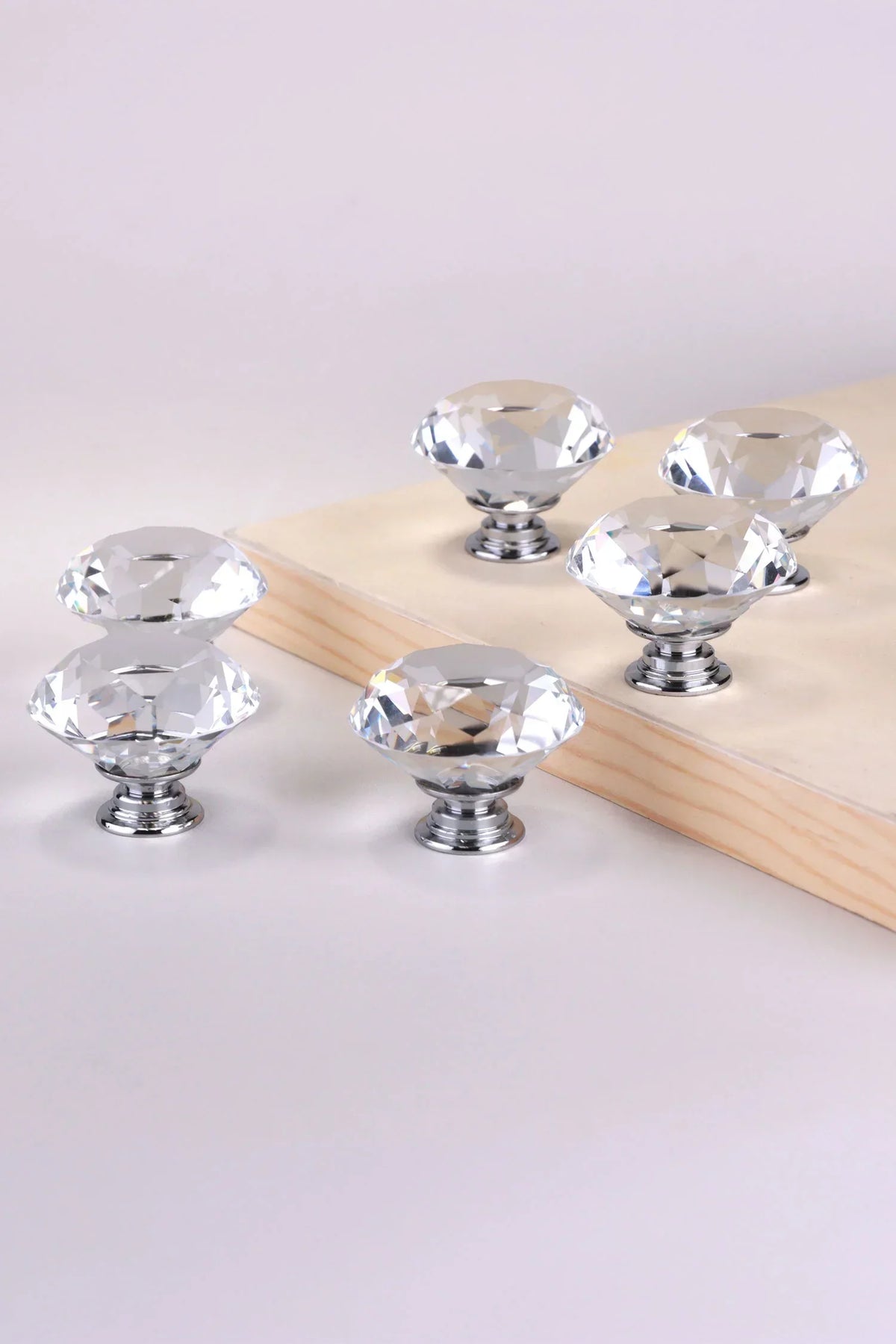 Diamond-Cut Clear Crystal Glass Cabinet Knobs, Set of 6 — G Decor