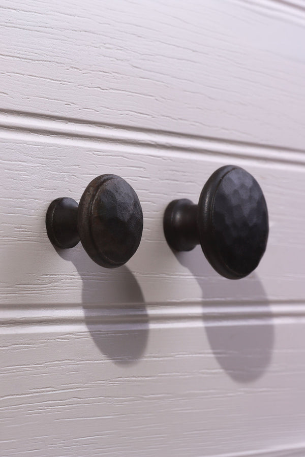 Bouton de porte de placard forgé martelé