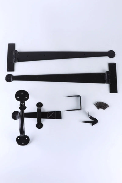 18″ Hand-Forged Penny End T Hinges with Thumb Latch — Black