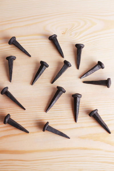 Penny End 35 mm Hand Forged Rosehead Nails Black 1 Kg