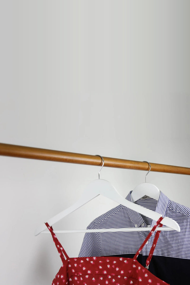 Wooden Coat Hangers in Bulk Boxes, White or Grey