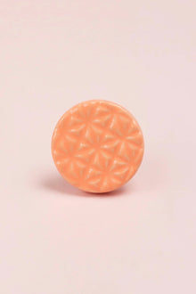 Divertido Hand-Painted Ceramic Cabinet Knob in Pastel